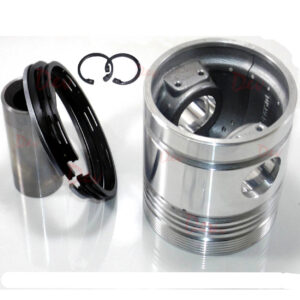 LISTER SR PISTON Assembly